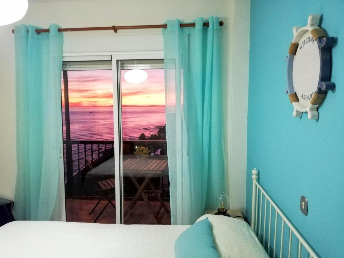Apartamento Mar Azul, Primera Linea De Playa Sitio de Calahonda Eksteriør billede