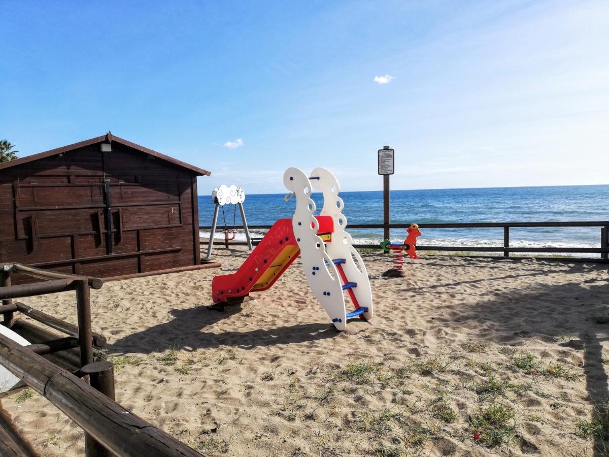 Apartamento Mar Azul, Primera Linea De Playa Sitio de Calahonda Eksteriør billede