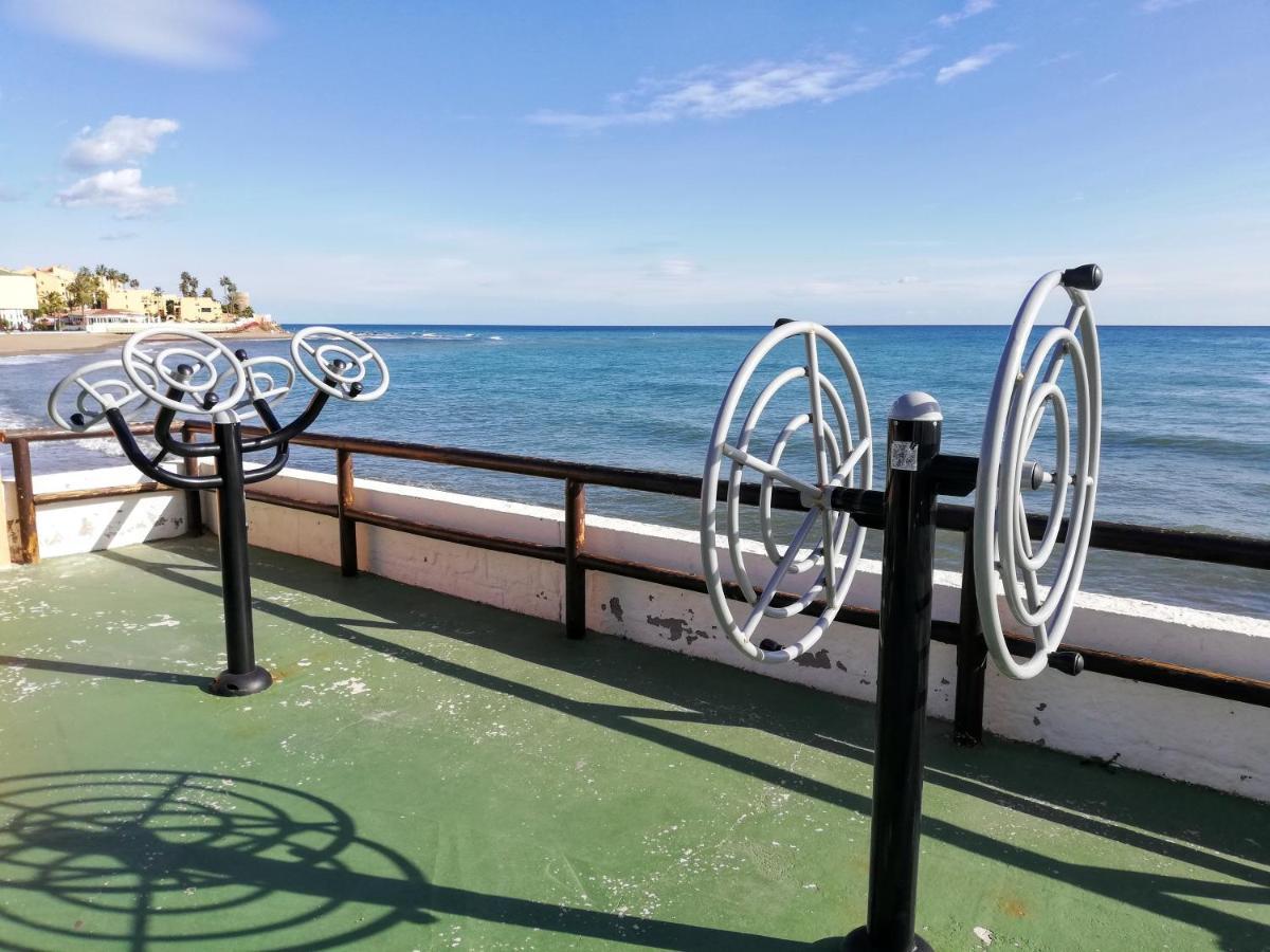 Apartamento Mar Azul, Primera Linea De Playa Sitio de Calahonda Eksteriør billede