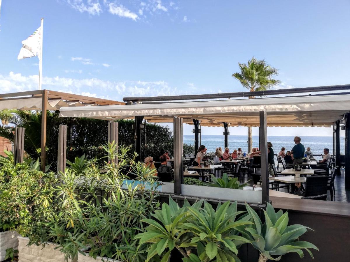 Apartamento Mar Azul, Primera Linea De Playa Sitio de Calahonda Eksteriør billede