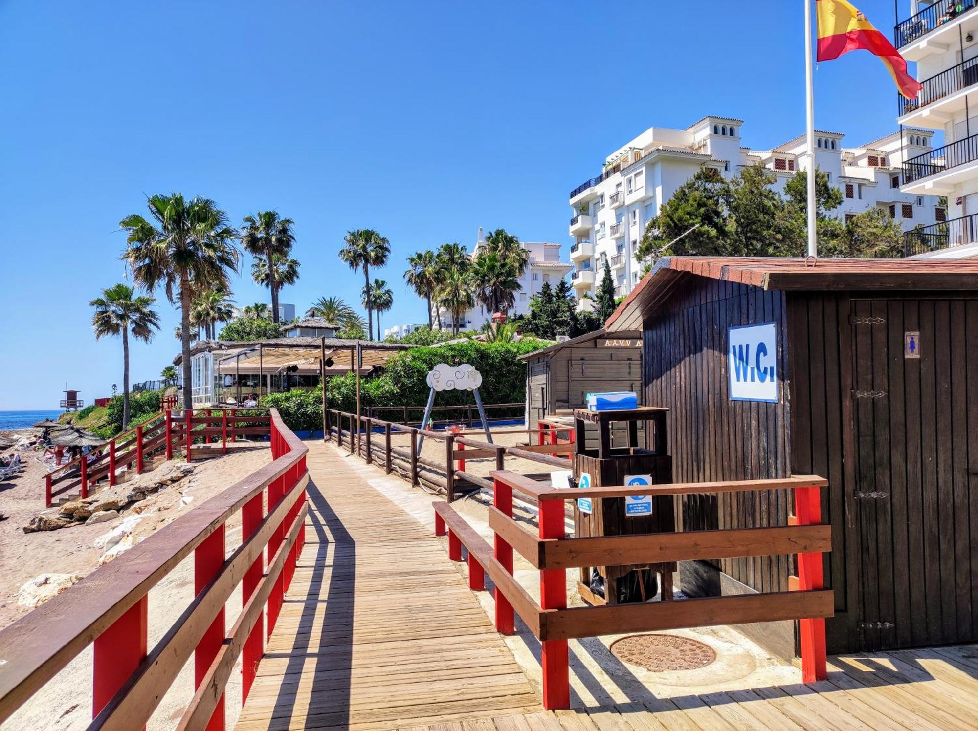 Apartamento Mar Azul, Primera Linea De Playa Sitio de Calahonda Eksteriør billede